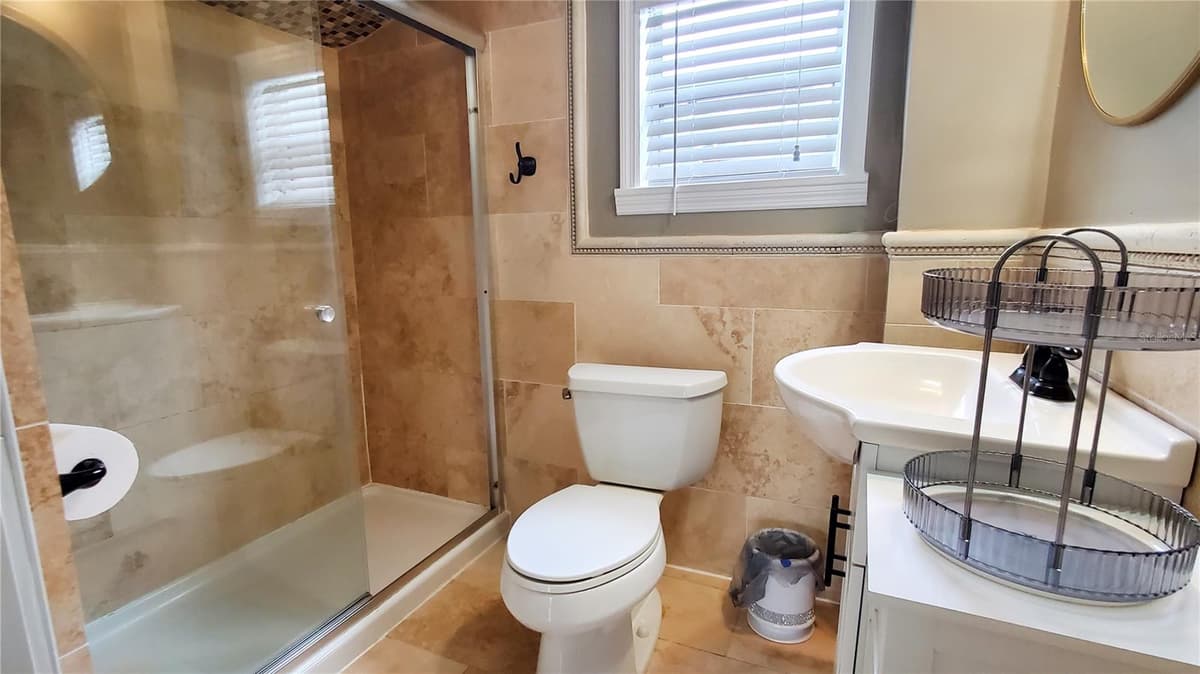 1722 ALBEMARLE ROAD — photo 21 of 28
