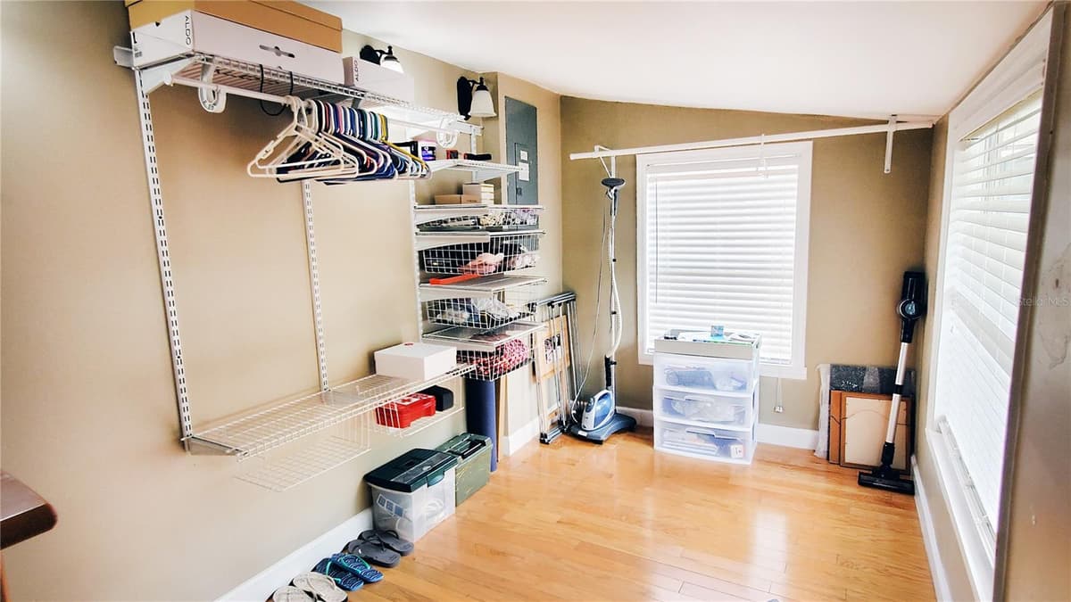 1722 ALBEMARLE ROAD — photo 14 of 28