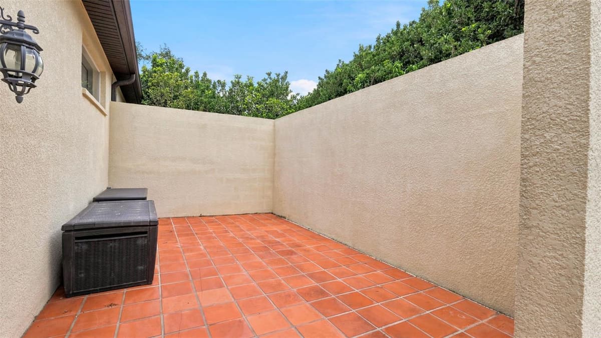 10400 RAMBLE RIDGE COURT — photo 62 of 80
