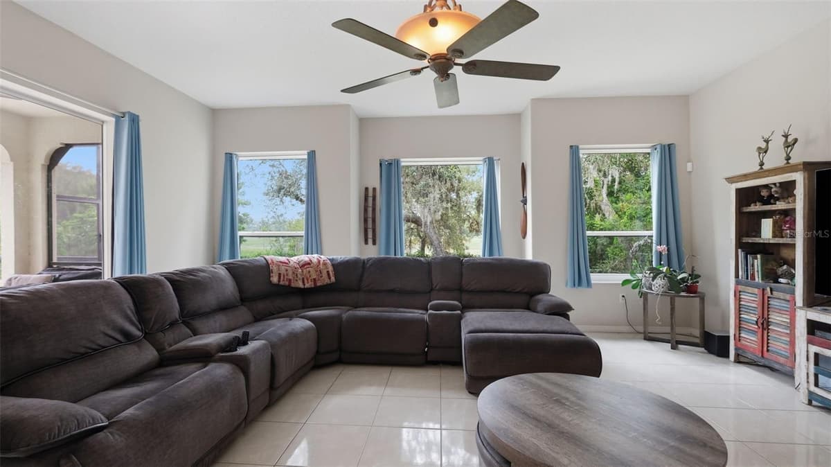 10400 RAMBLE RIDGE COURT — photo 12 of 80