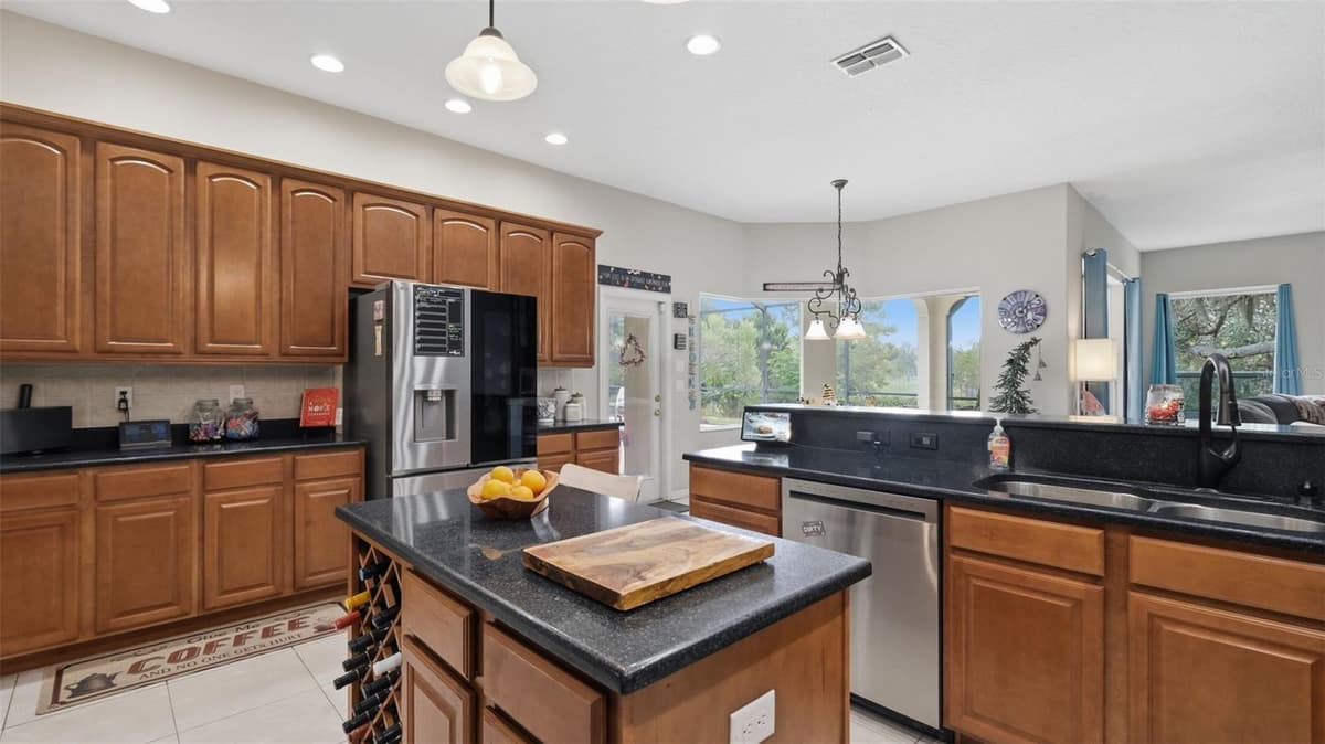 10400 RAMBLE RIDGE COURT — photo 36 of 80