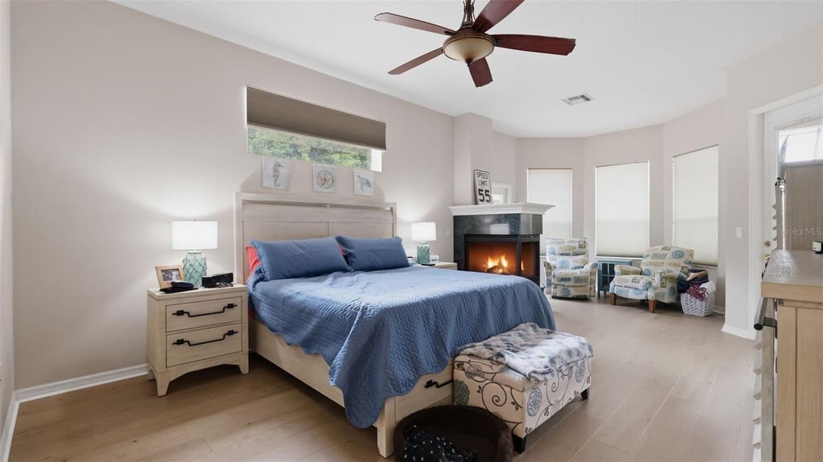 10400 RAMBLE RIDGE COURT — photo 17 of 80