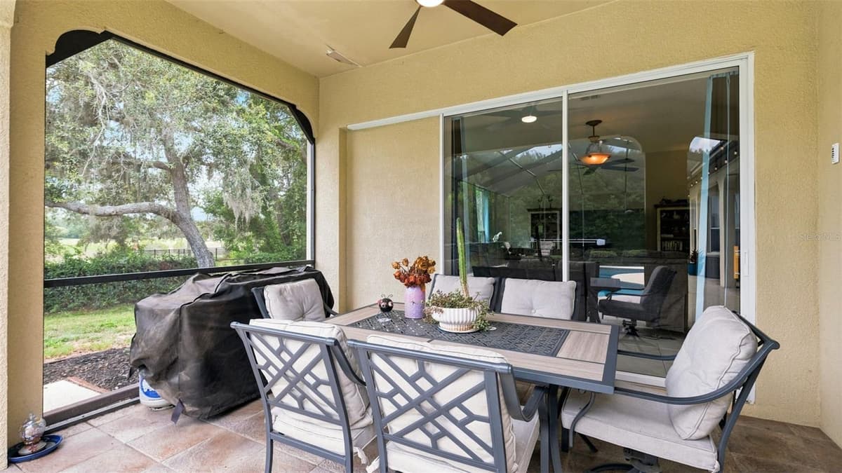 10400 RAMBLE RIDGE COURT — photo 13 of 80