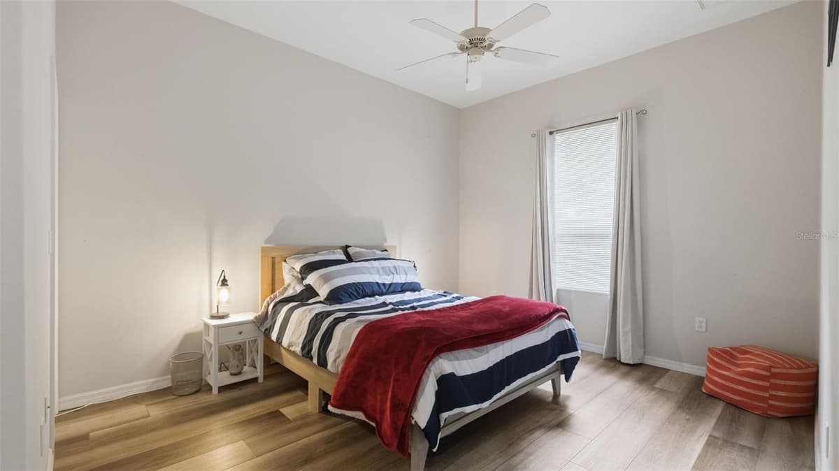 10400 RAMBLE RIDGE COURT — photo 19 of 80