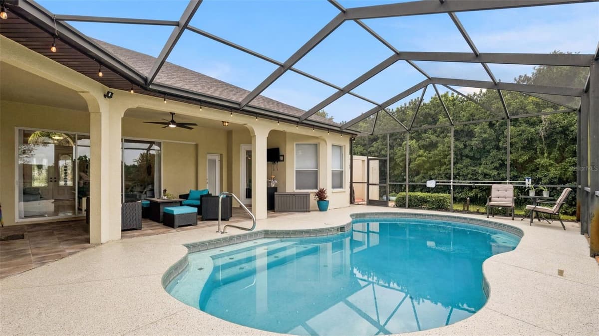 10400 RAMBLE RIDGE COURT — photo 3 of 80