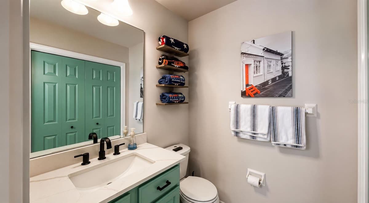 10400 RAMBLE RIDGE COURT — photo 23 of 80