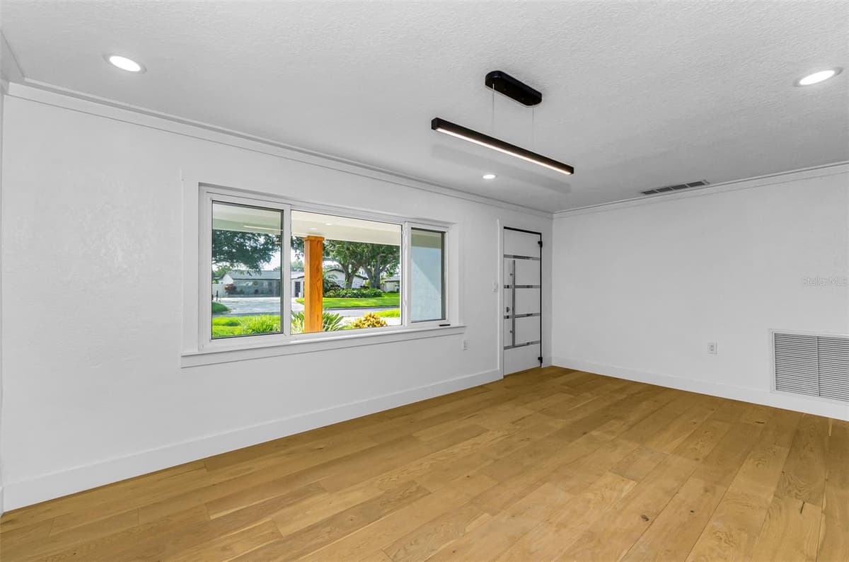 850 RAFAEL BOULEVARD — photo 7 of 46