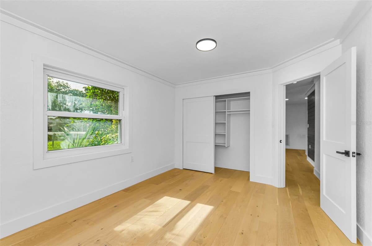 850 RAFAEL BOULEVARD — photo 35 of 46