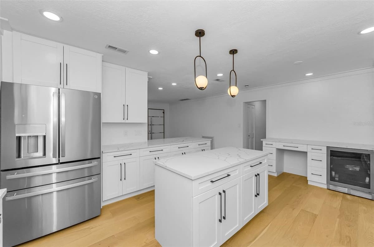 850 RAFAEL BOULEVARD — photo 18 of 46