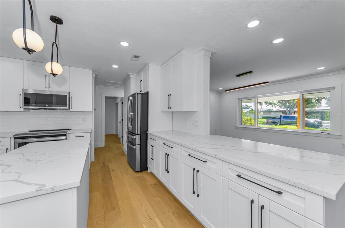 850 RAFAEL BOULEVARD — photo 15 of 46