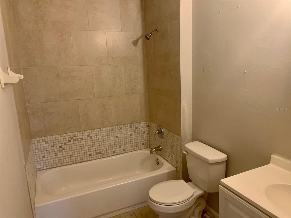 5320 14TH AVENUE — photo 34 of 42