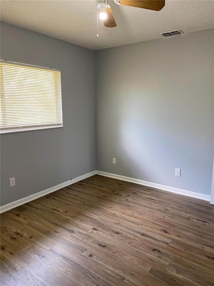 5320 14TH AVENUE — photo 16 of 42