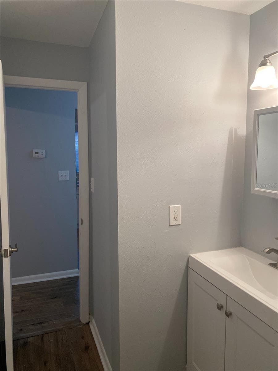 5320 14TH AVENUE — photo 12 of 42