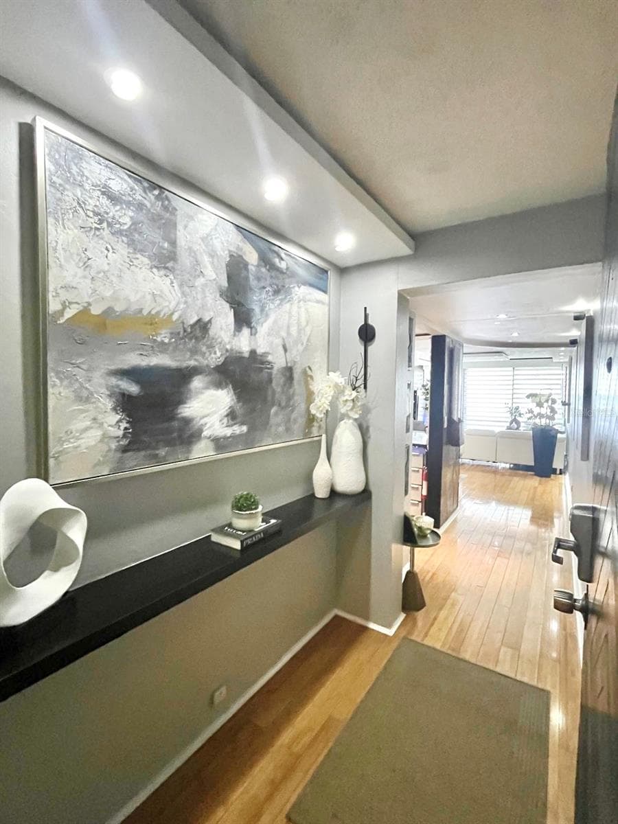 1 CLUB COSTA MARINA — photo 12 of 28