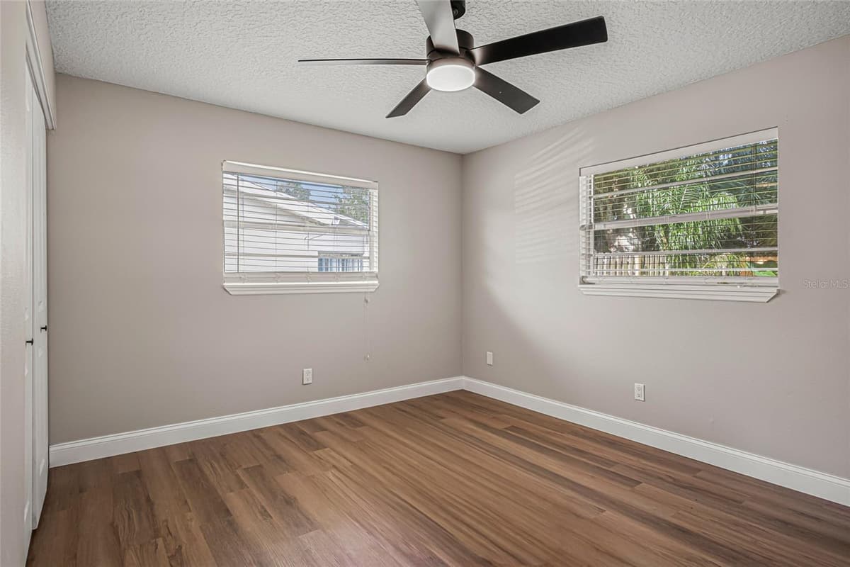 227 MONACO ROAD — photo 13 of 28
