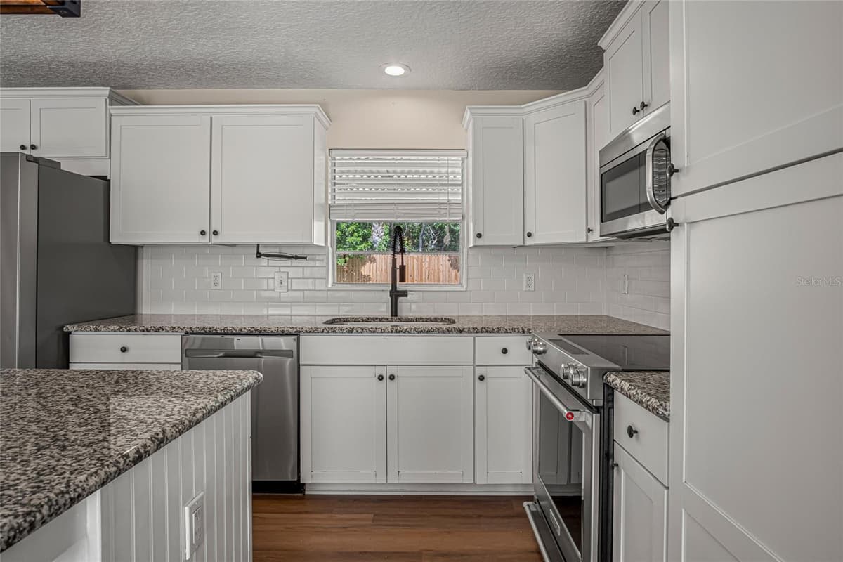 227 MONACO ROAD — photo 8 of 28