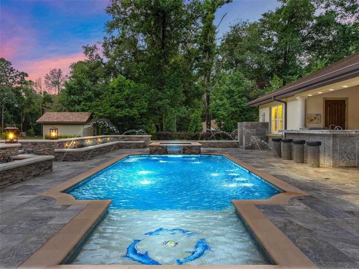 10170 202ND CIRCLE — photo 36 of 54