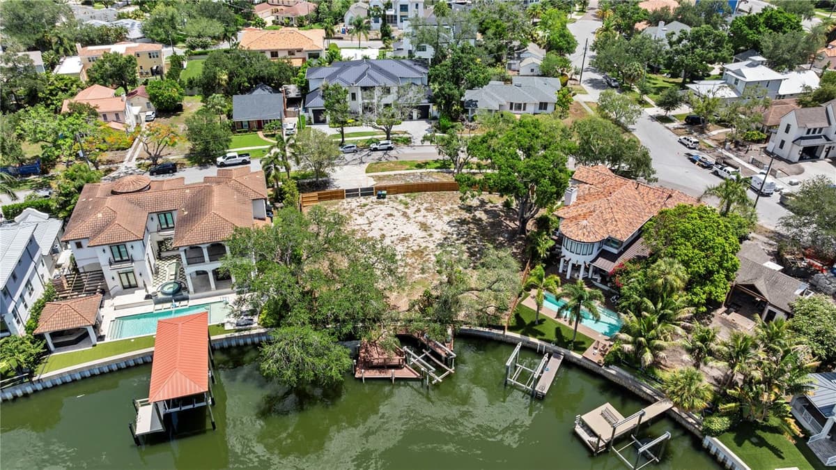 86 BAHAMA CIRCLE — photo 12 of 22