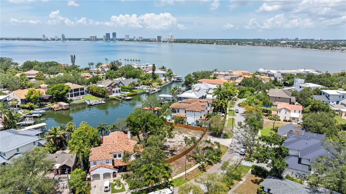 86 BAHAMA CIRCLE — photo 10 of 22