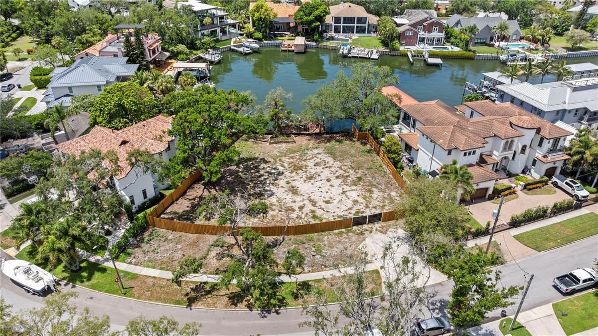 86 BAHAMA CIRCLE — photo 4 of 22