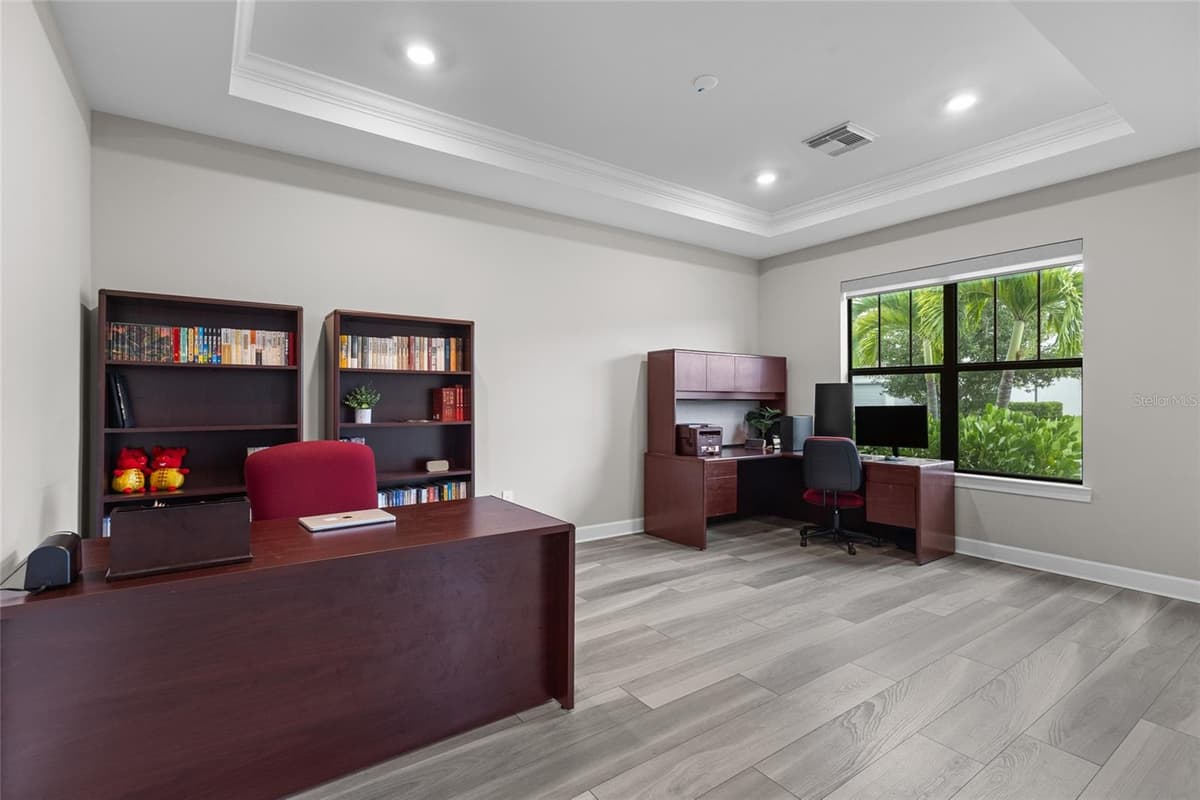 5855 SILVERSIDE PINE COURT — photo 23 of 89