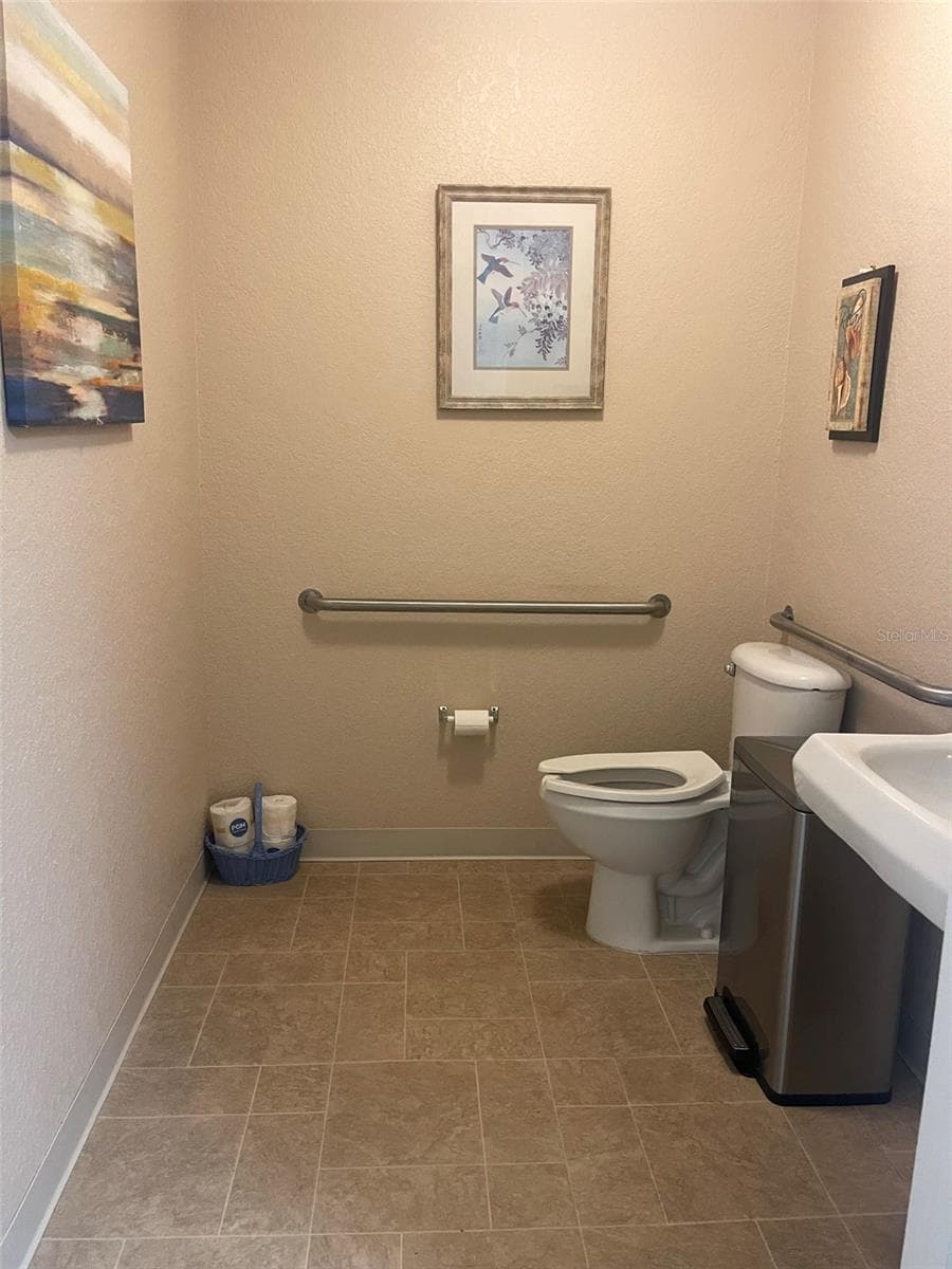 2609 33RD STREET — photo 7 of 10