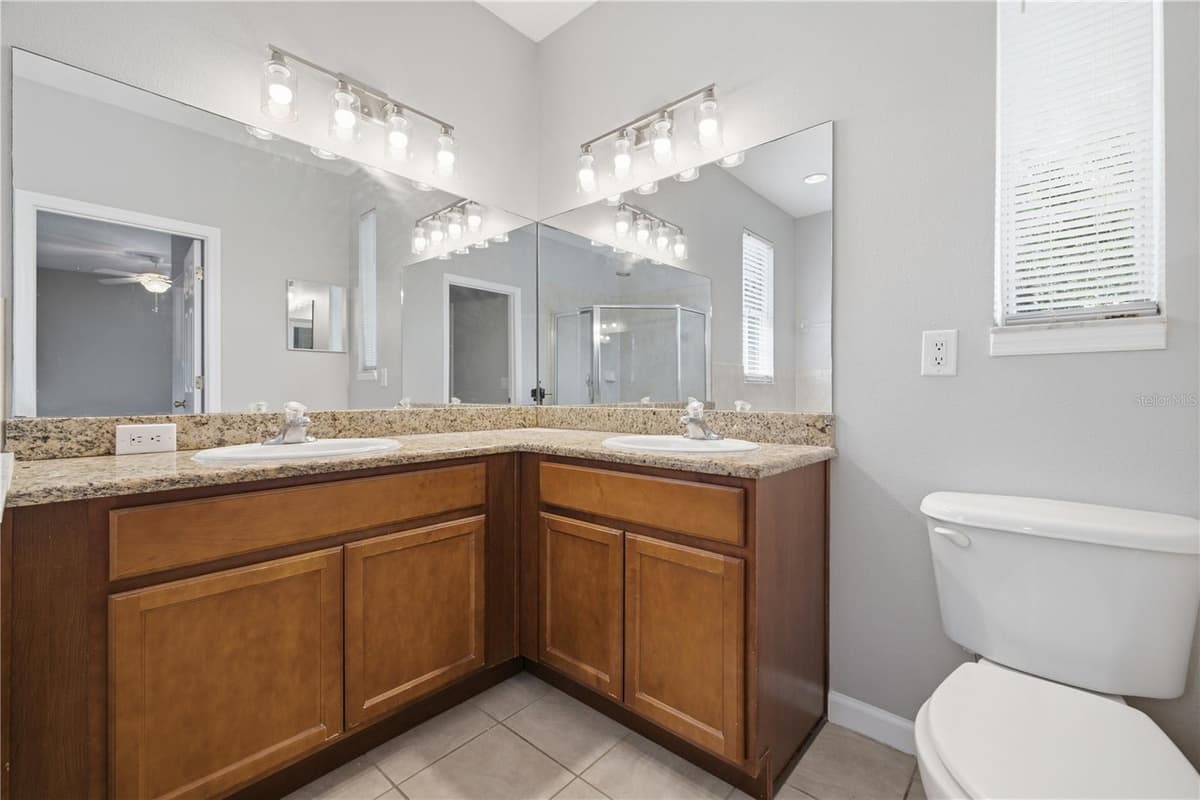455 WESTPOINT GARDEN CIRCLE — photo 40 of 45