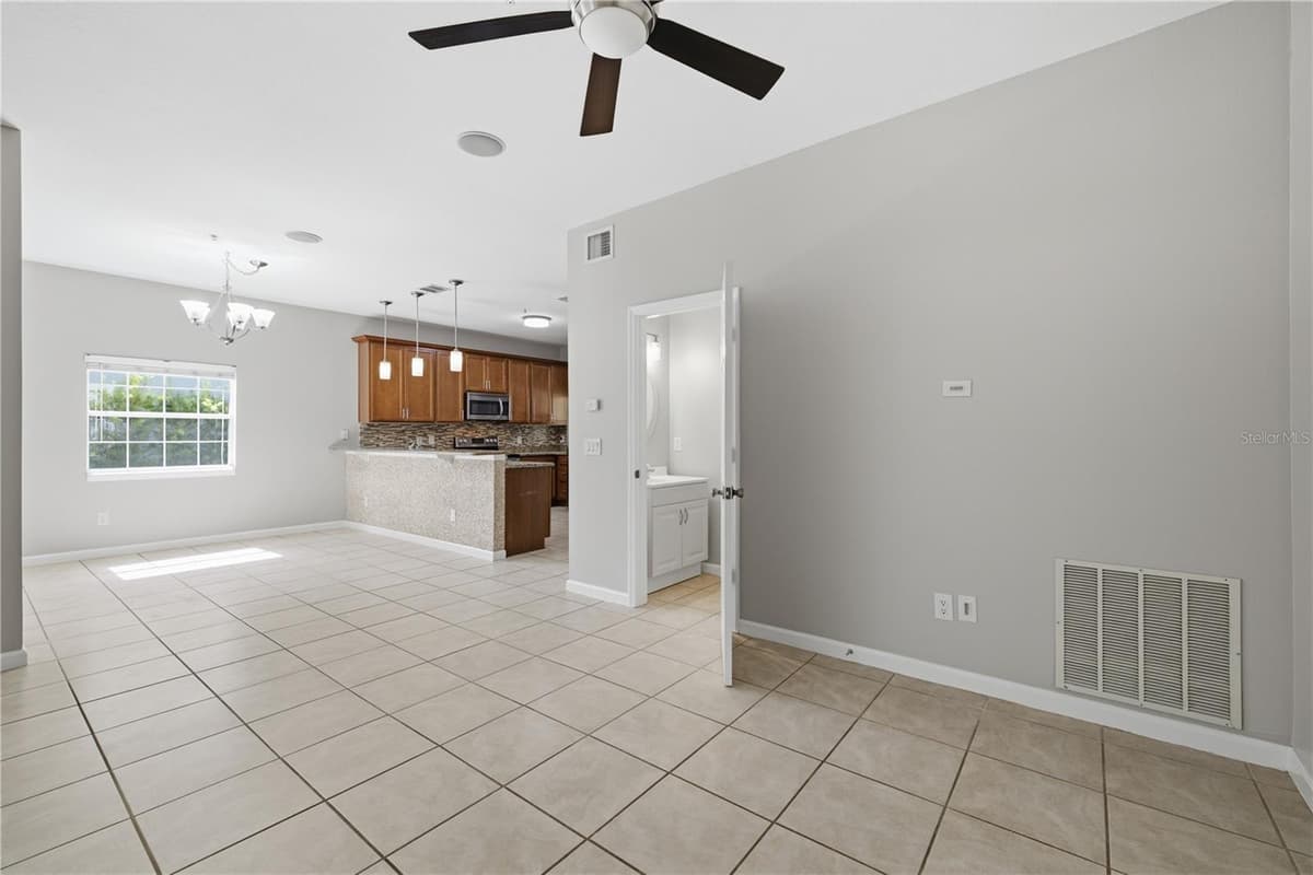 455 WESTPOINT GARDEN CIRCLE — photo 17 of 45