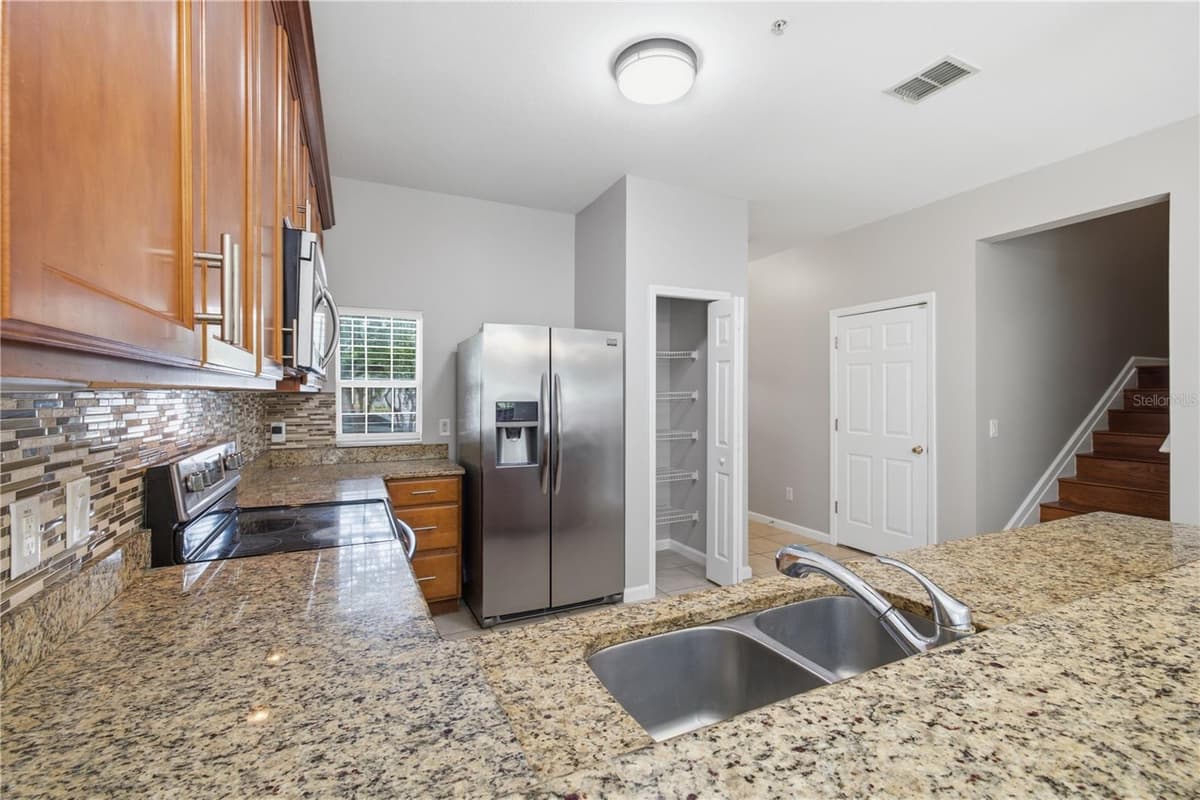 455 WESTPOINT GARDEN CIRCLE — photo 13 of 45