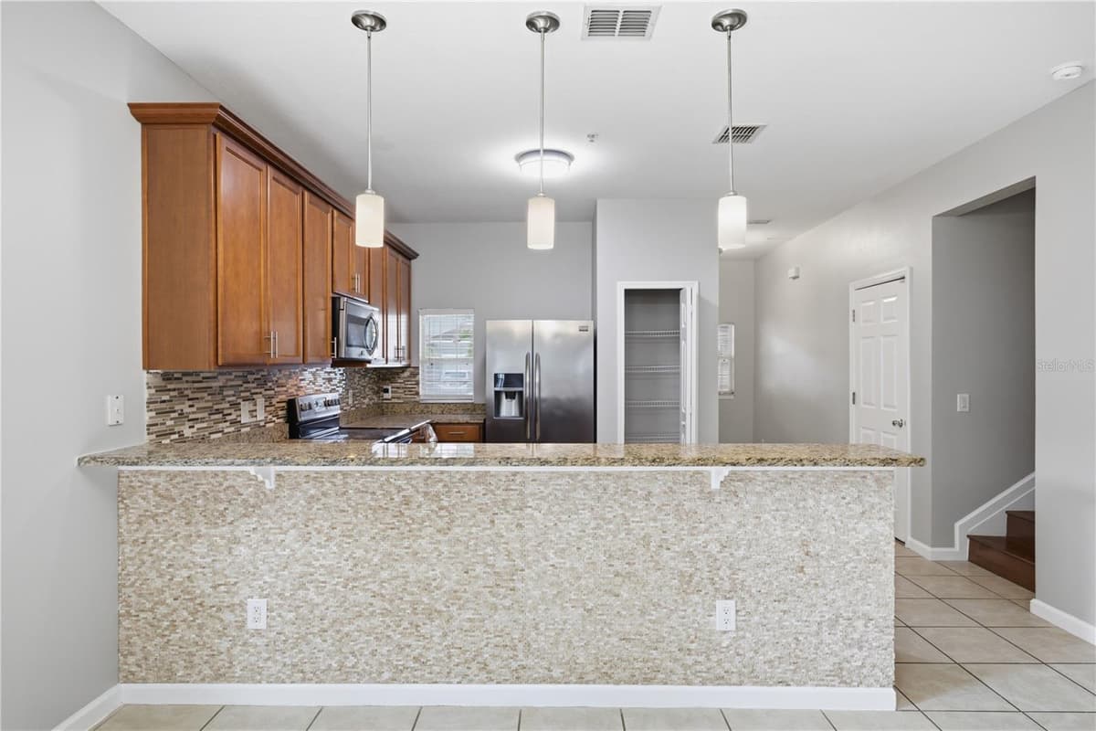 455 WESTPOINT GARDEN CIRCLE — photo 12 of 45