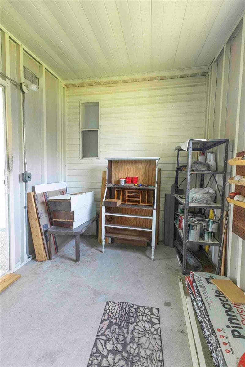 5217 CAMBRIDGE COURT — photo 28 of 35