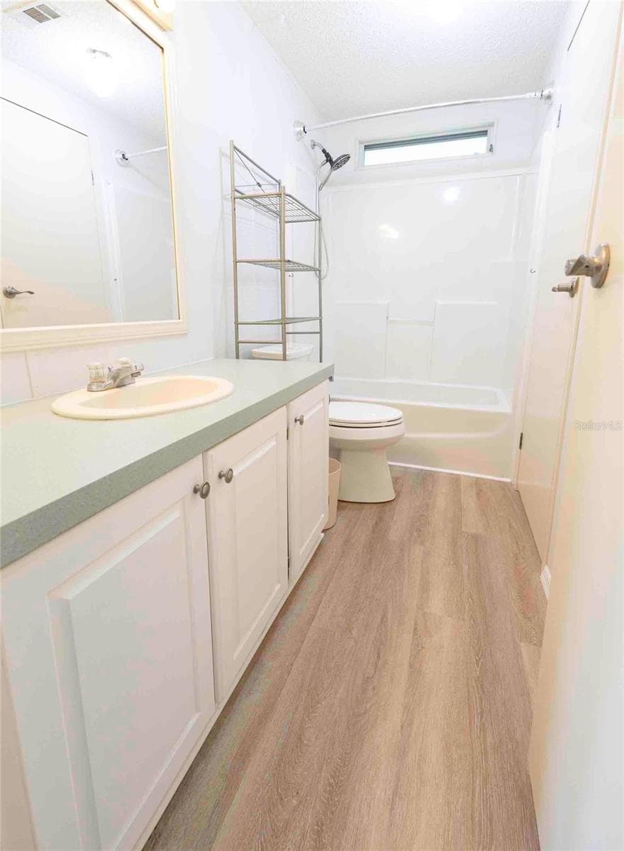 5217 CAMBRIDGE COURT — photo 20 of 35