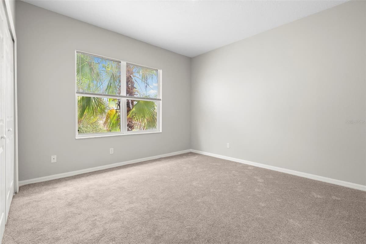 10215 CYPRESS KNEE CIRCLE — photo 25 of 39