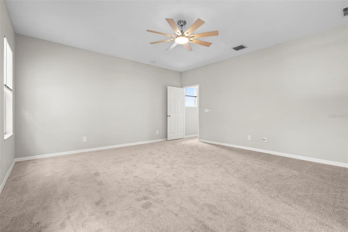 10215 CYPRESS KNEE CIRCLE — photo 17 of 39