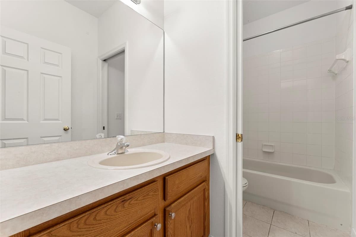 10215 CYPRESS KNEE CIRCLE — photo 24 of 39