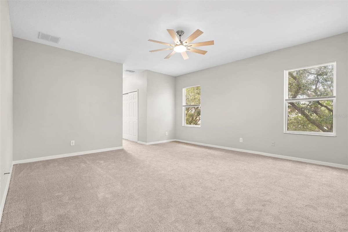 10215 CYPRESS KNEE CIRCLE — photo 16 of 39