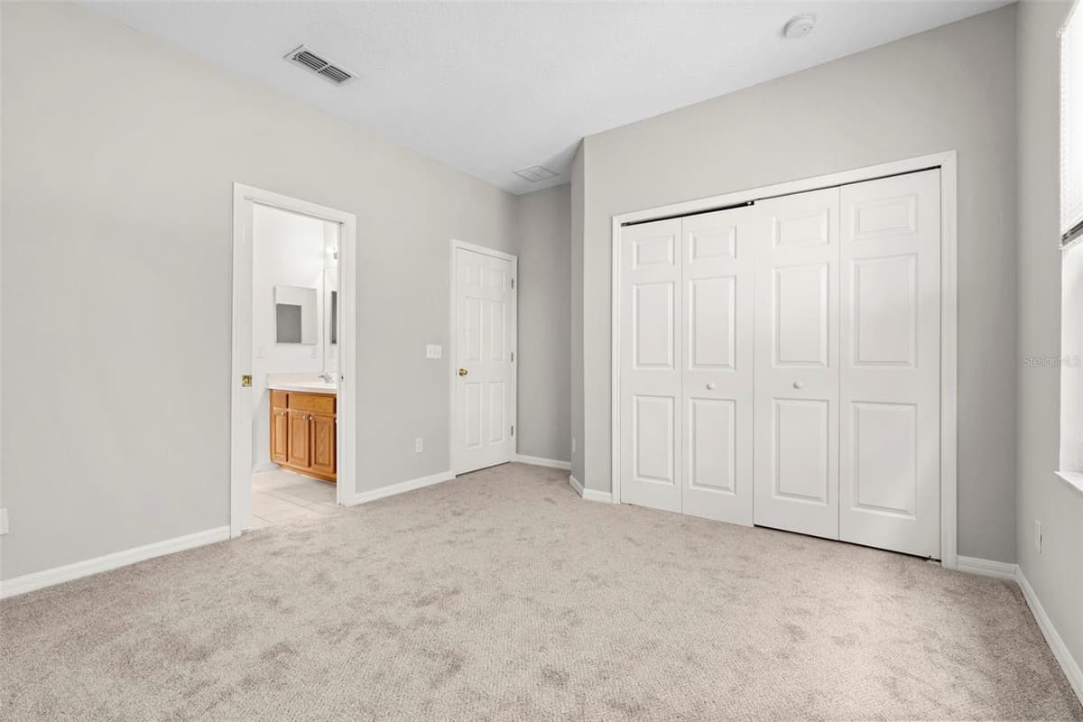 10215 CYPRESS KNEE CIRCLE — photo 26 of 39
