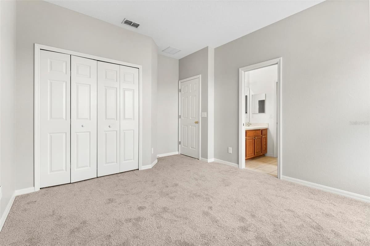 10215 CYPRESS KNEE CIRCLE — photo 30 of 39