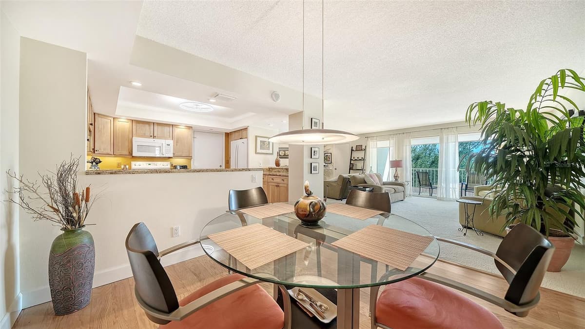 2301 GULF OF MEXICO DRIVE — photo 11 of 36