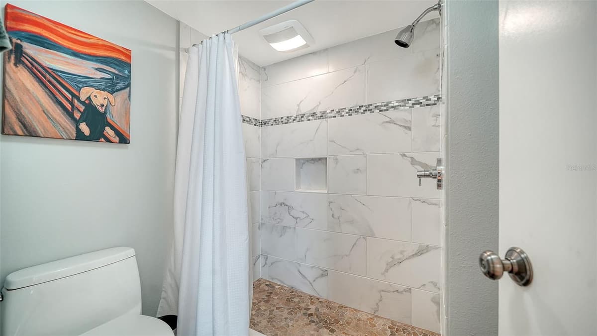 2301 GULF OF MEXICO DRIVE — photo 17 of 36