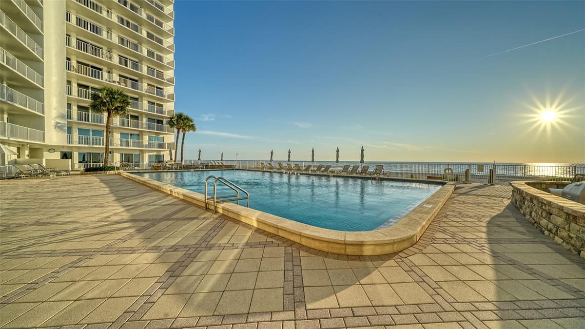 2301 GULF OF MEXICO DRIVE — photo 30 of 36