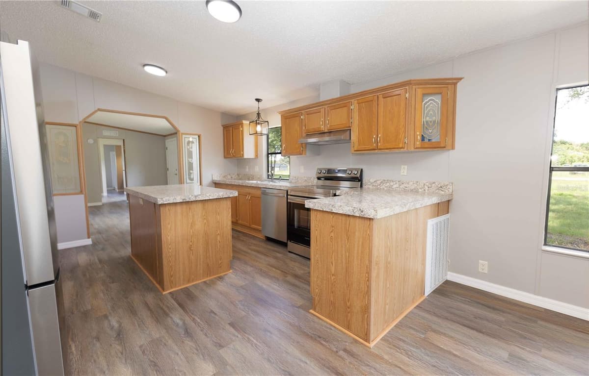 968 CR222 ROAD — photo 8 of 40