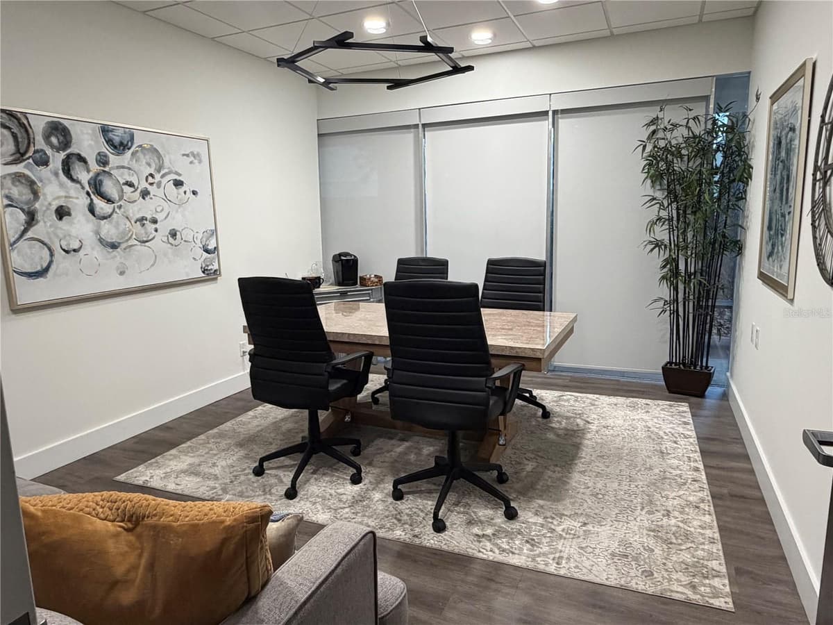 515 BAY STREET — photo 9 of 11