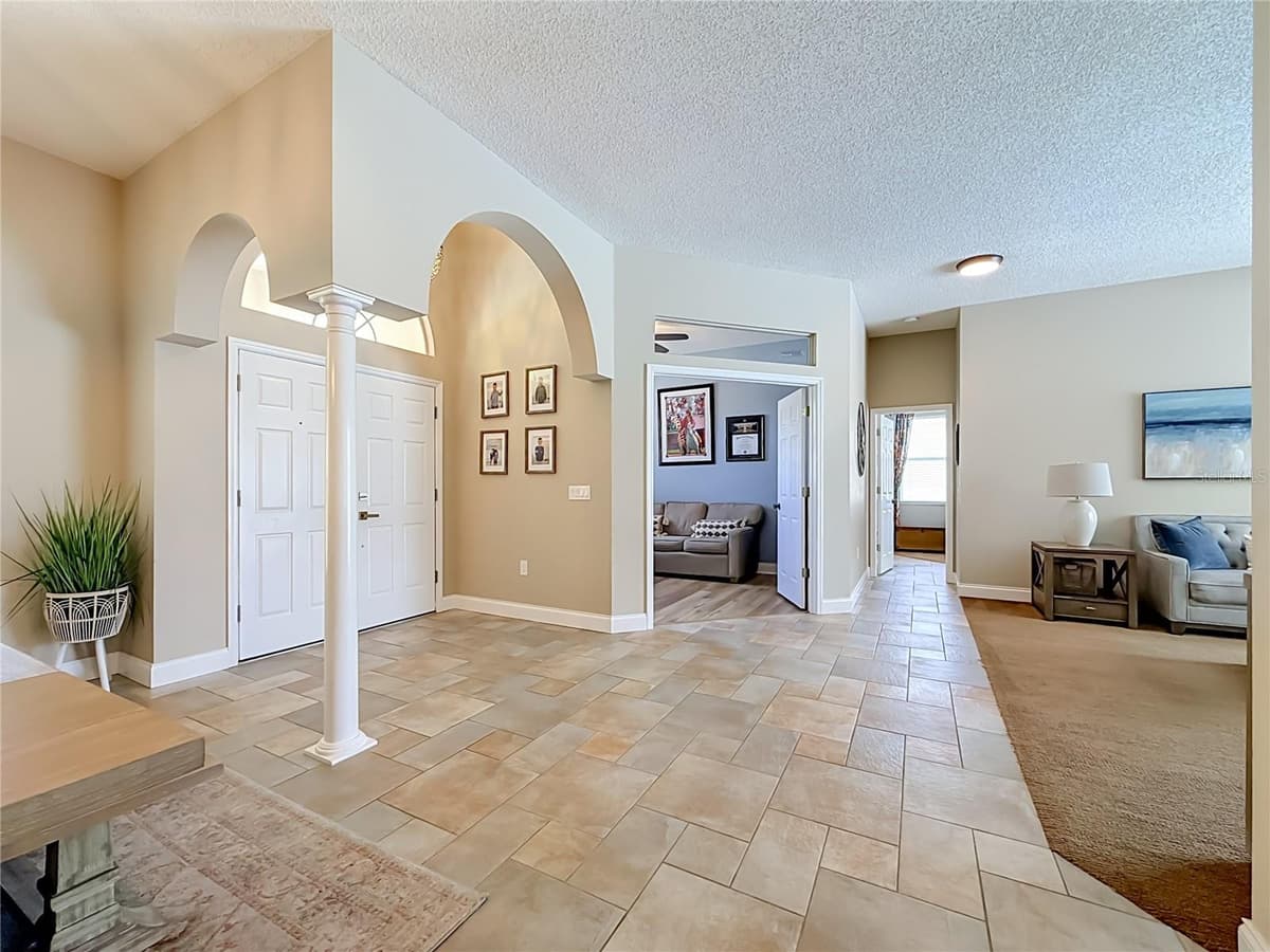 1266 BERKSHIRE LANE — photo 5 of 42