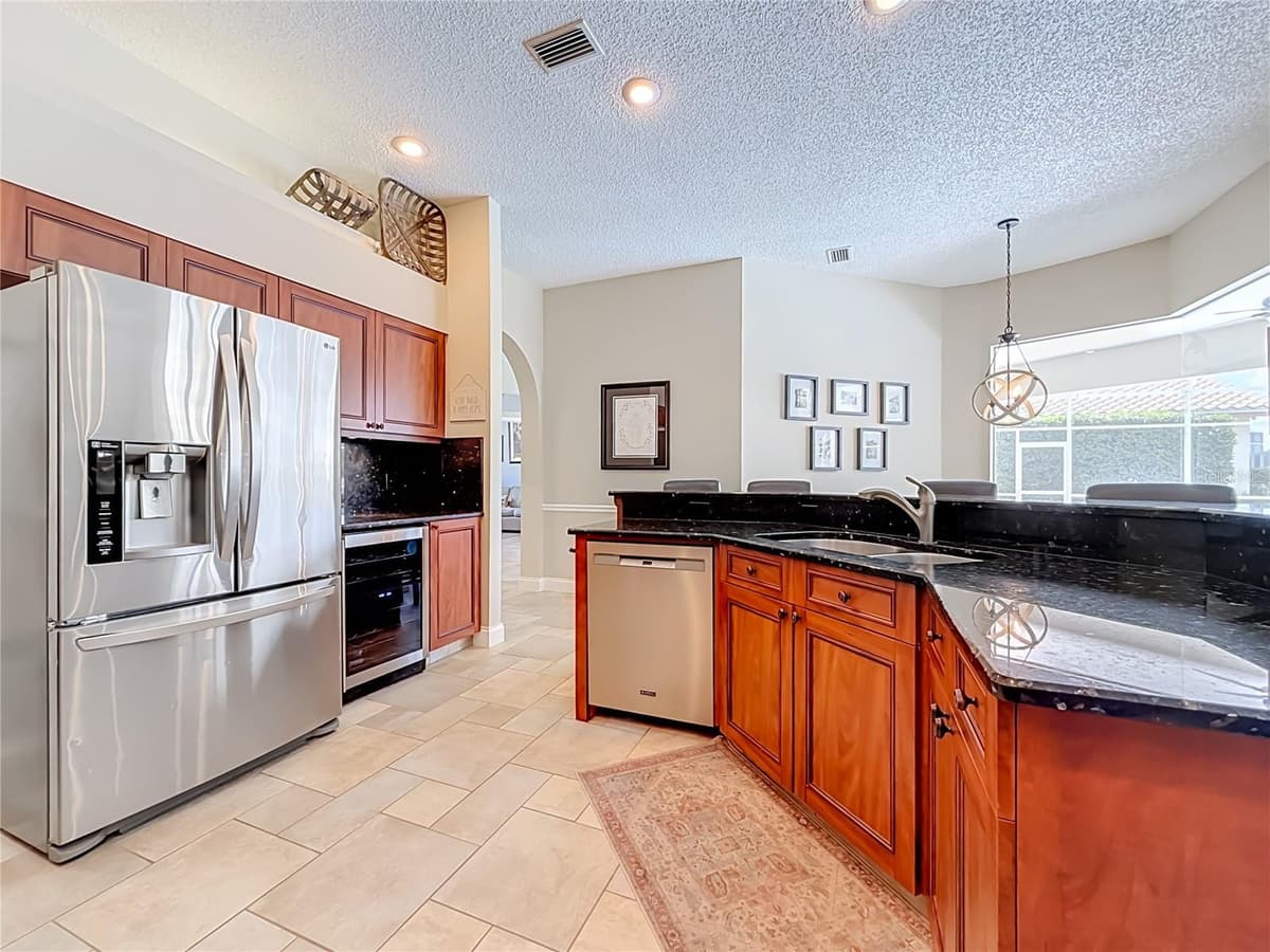 1266 BERKSHIRE LANE — photo 13 of 42