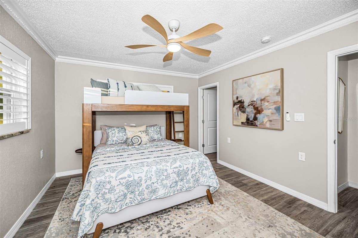 16353 REDINGTON DRIVE — photo 45 of 100
