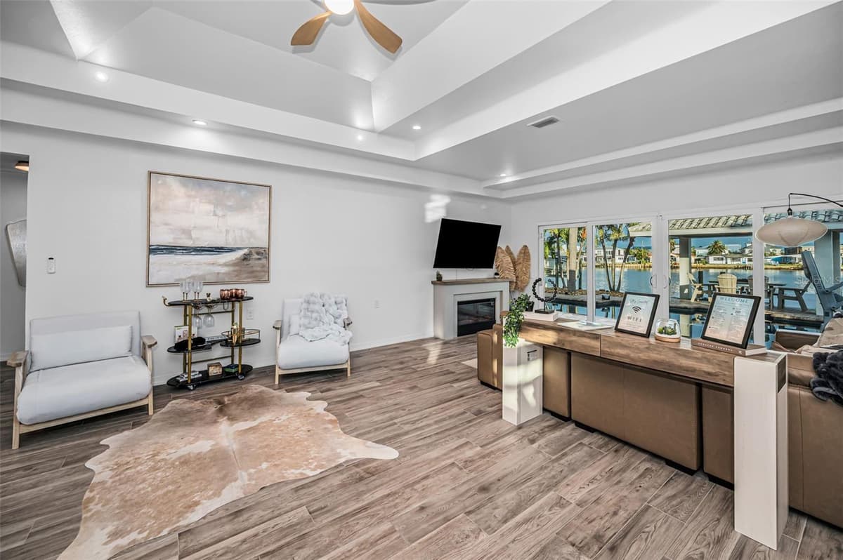 16353 REDINGTON DRIVE — photo 8 of 100