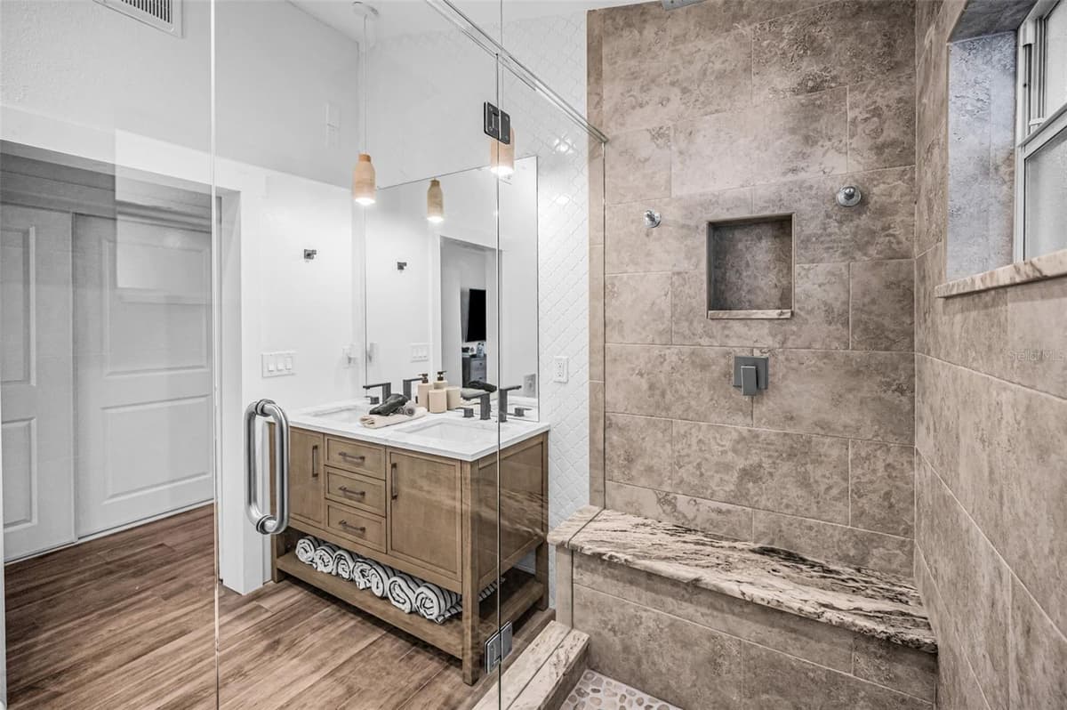 16353 REDINGTON DRIVE — photo 42 of 100