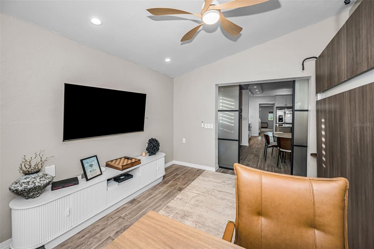 16353 REDINGTON DRIVE — photo 52 of 100