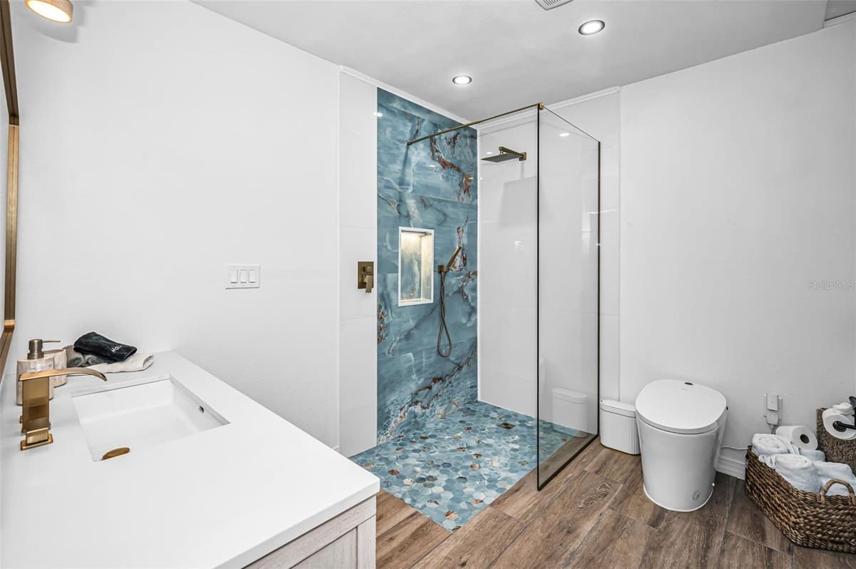 16353 REDINGTON DRIVE — photo 56 of 100